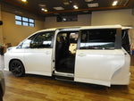 VOXY HYBRID