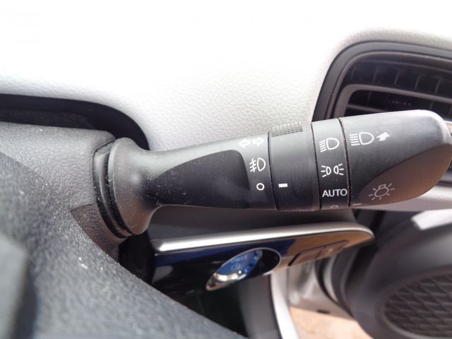 PRIUS 4WD