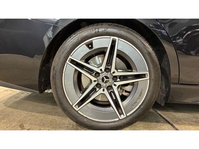 MERCEDES BENZ C class sedan