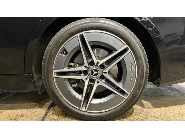 MERCEDES BENZ C class sedan