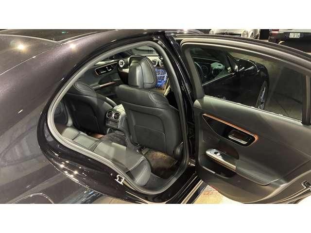 MERCEDES BENZ C class sedan