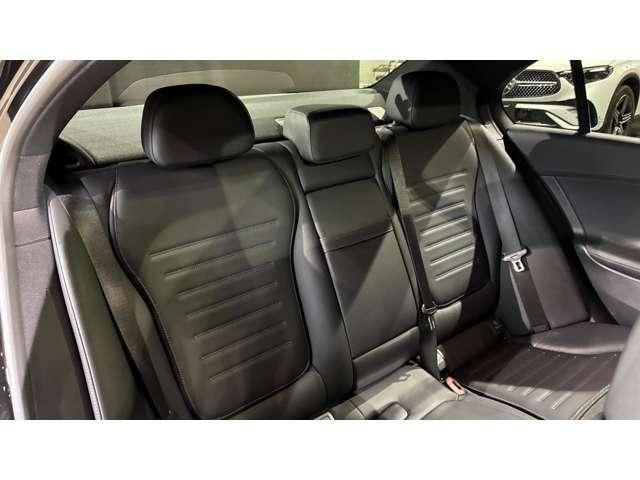 MERCEDES BENZ C class sedan