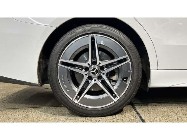 MERCEDES BENZ C class sedan