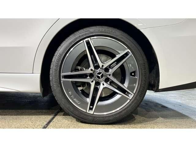 MERCEDES BENZ C class sedan