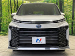 VOXY HYBRID