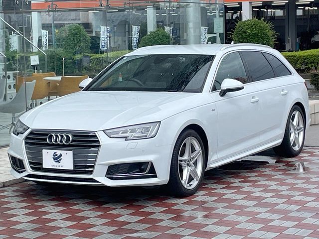 AUDI A4 AVANT