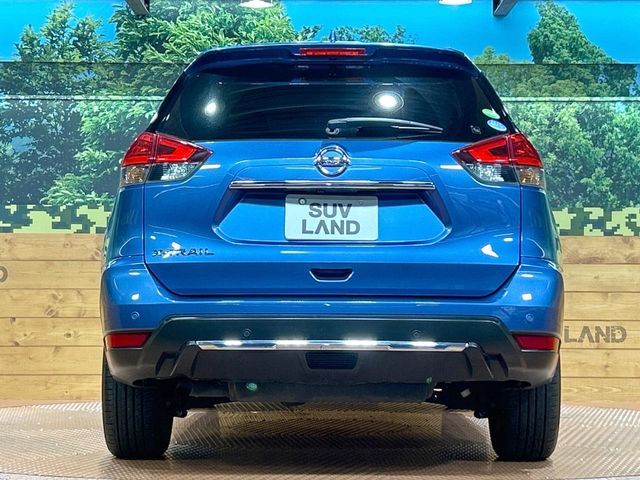 X-TRAIL 2WD