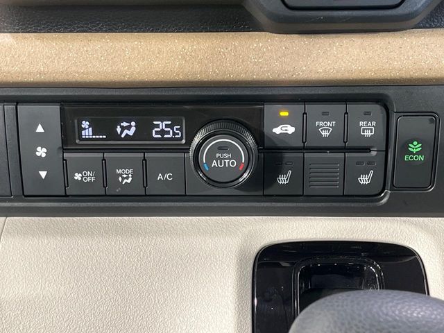 N BOX