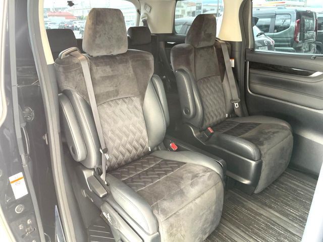 VELLFIRE  HYBRID 4WD