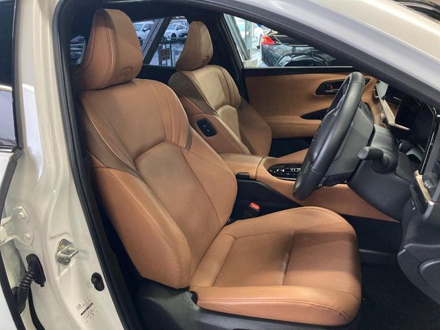 CROWN SPORT