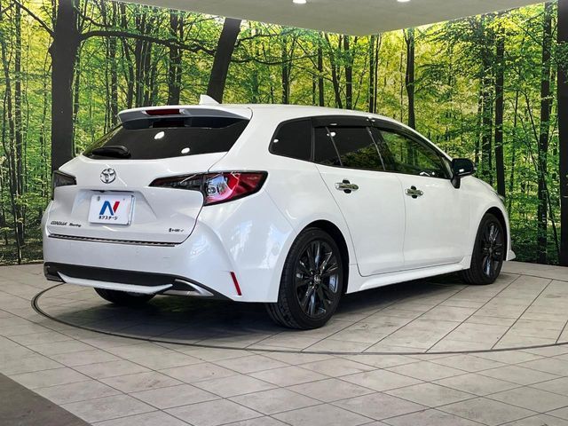 COROLLA TOURING HYBRID 4WD