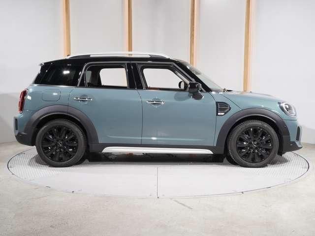 MINI COOPER D CROSSOVER