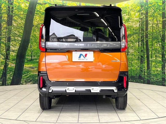 DELICA MINI
