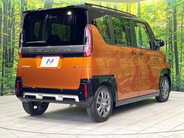 DELICA MINI
