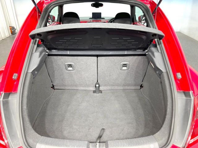 VOLKSWAGEN The BEETLE