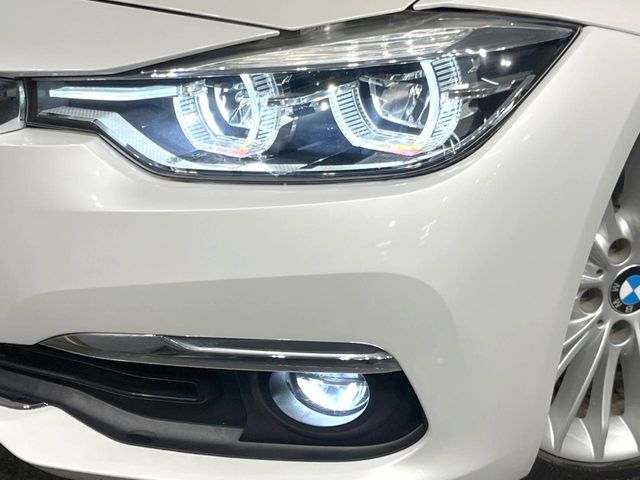 BMW 3series sedan