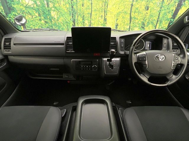 HIACE van 2WD