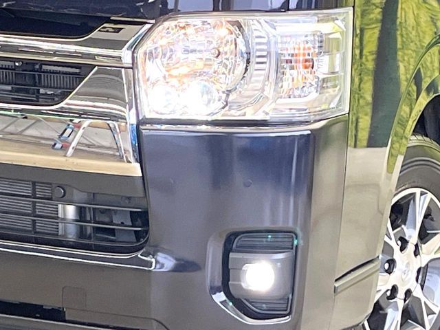 HIACE van 2WD