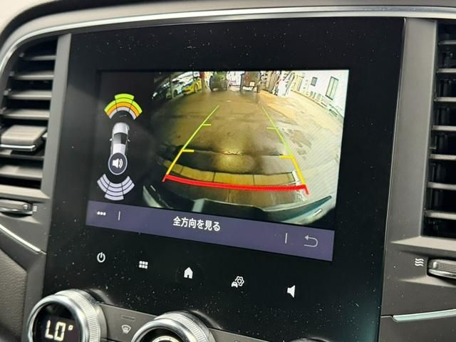 RENAULT MEGANE hatchback