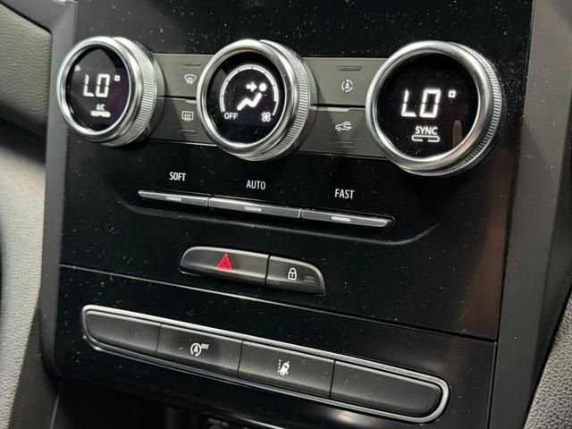 RENAULT MEGANE hatchback
