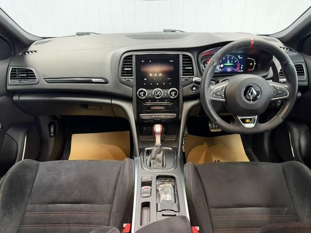 RENAULT MEGANE hatchback