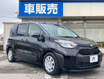 SIENTA HYBRID