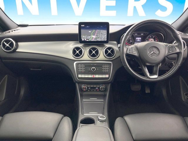 MERCEDES BENZ GLA class