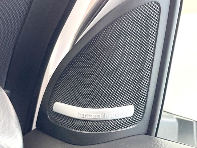 MERCEDES BENZ GLA class