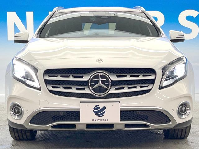 MERCEDES BENZ GLA class