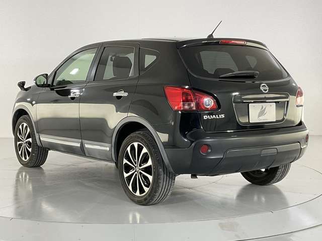 DUALIS 4WD