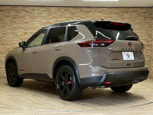 X-TRAIL HYBRID 4WD