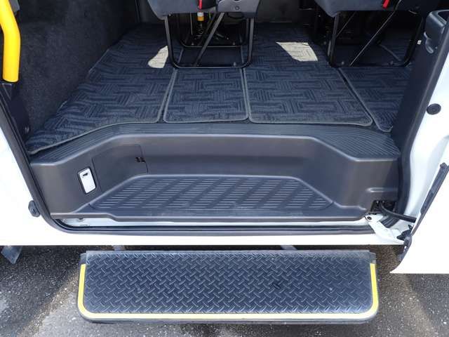 HIACE wagon