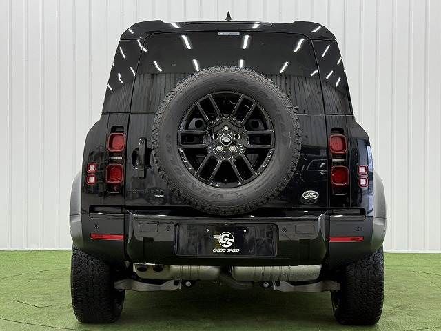 ROVER DEFENDER