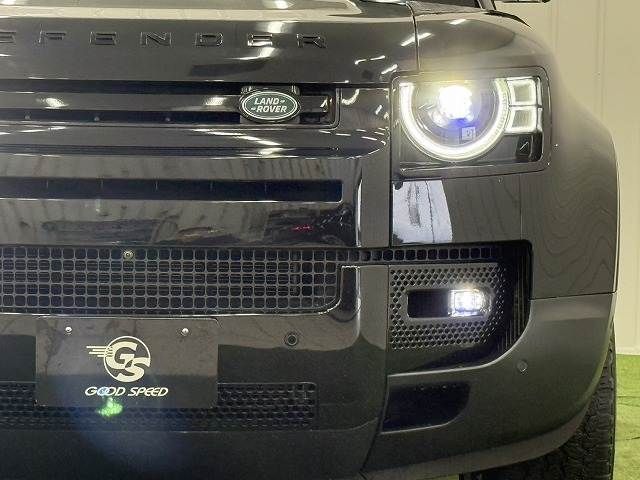 ROVER DEFENDER