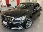 CROWN sedan hybrid