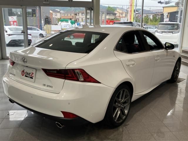 LEXUS IS250
