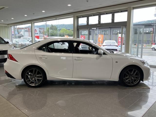 LEXUS IS250