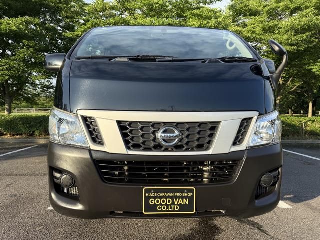 NV350 CARAVAN 4WD