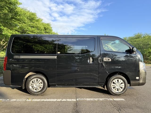 NV350 CARAVAN 4WD