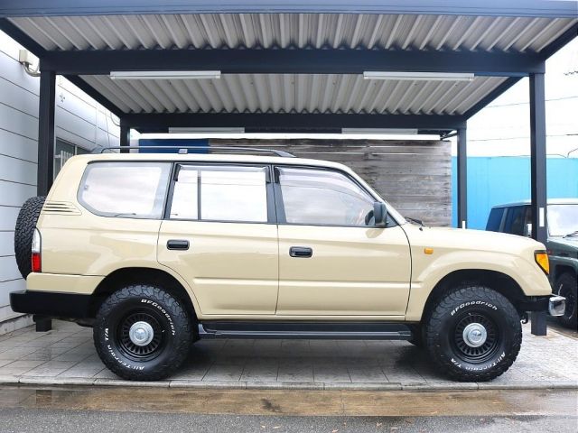 LANDCRUISER PRADO