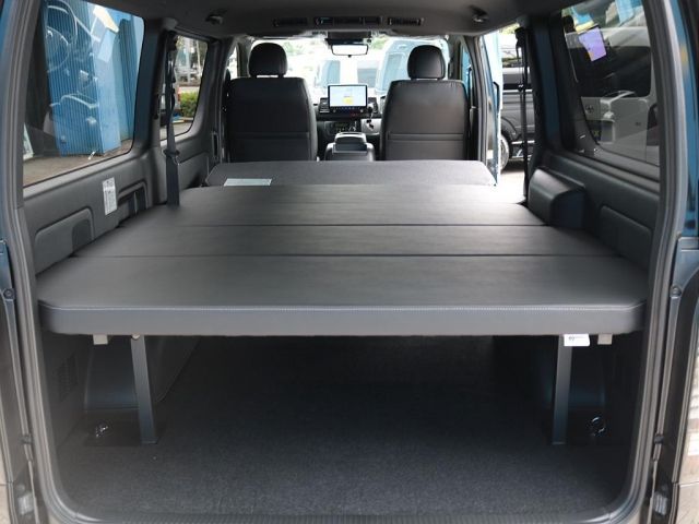HIACE van 2WD
