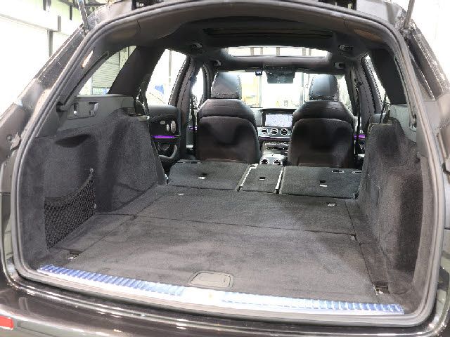 MERCEDES BENZ E class stationwagon
