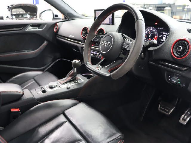 AUDI RS3 SPORTBACK