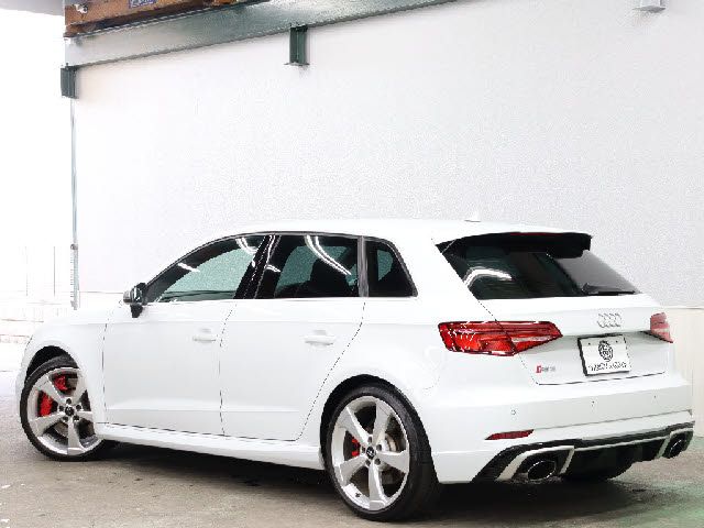 AUDI RS3 SPORTBACK