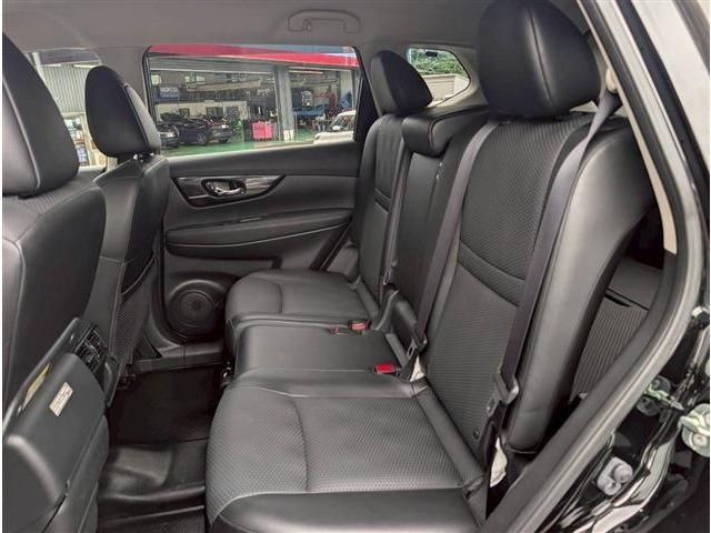 X-TRAIL 2WD