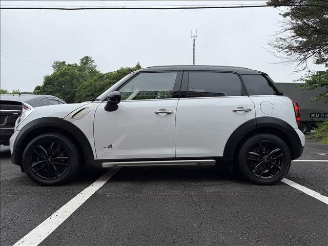 BMW MINI COOPER D CROSSOVER