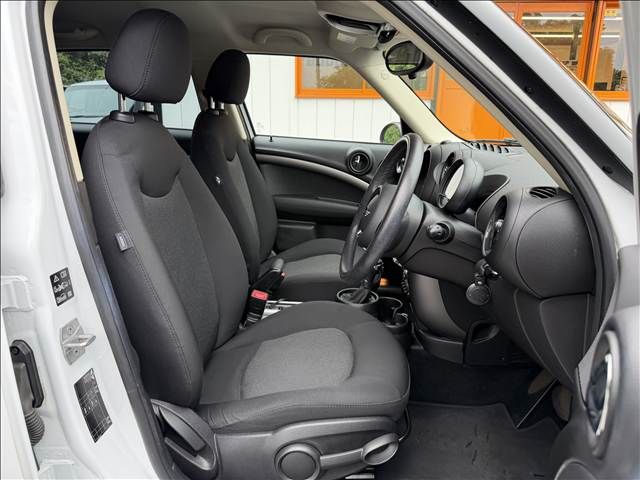 BMW MINI COOPER D CROSSOVER