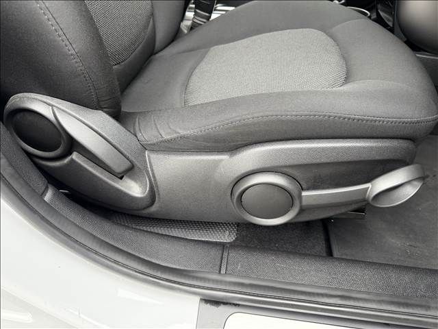 BMW MINI COOPER D CROSSOVER