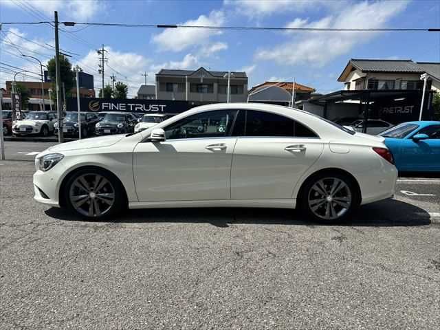 MERCEDES BENZ CLA class
