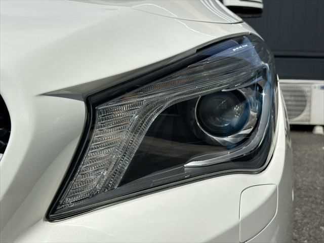 MERCEDES BENZ CLA class